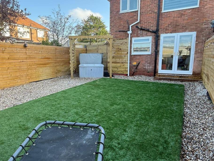 Ggs Holiday Let Poulton-le-Fylde Exterior foto